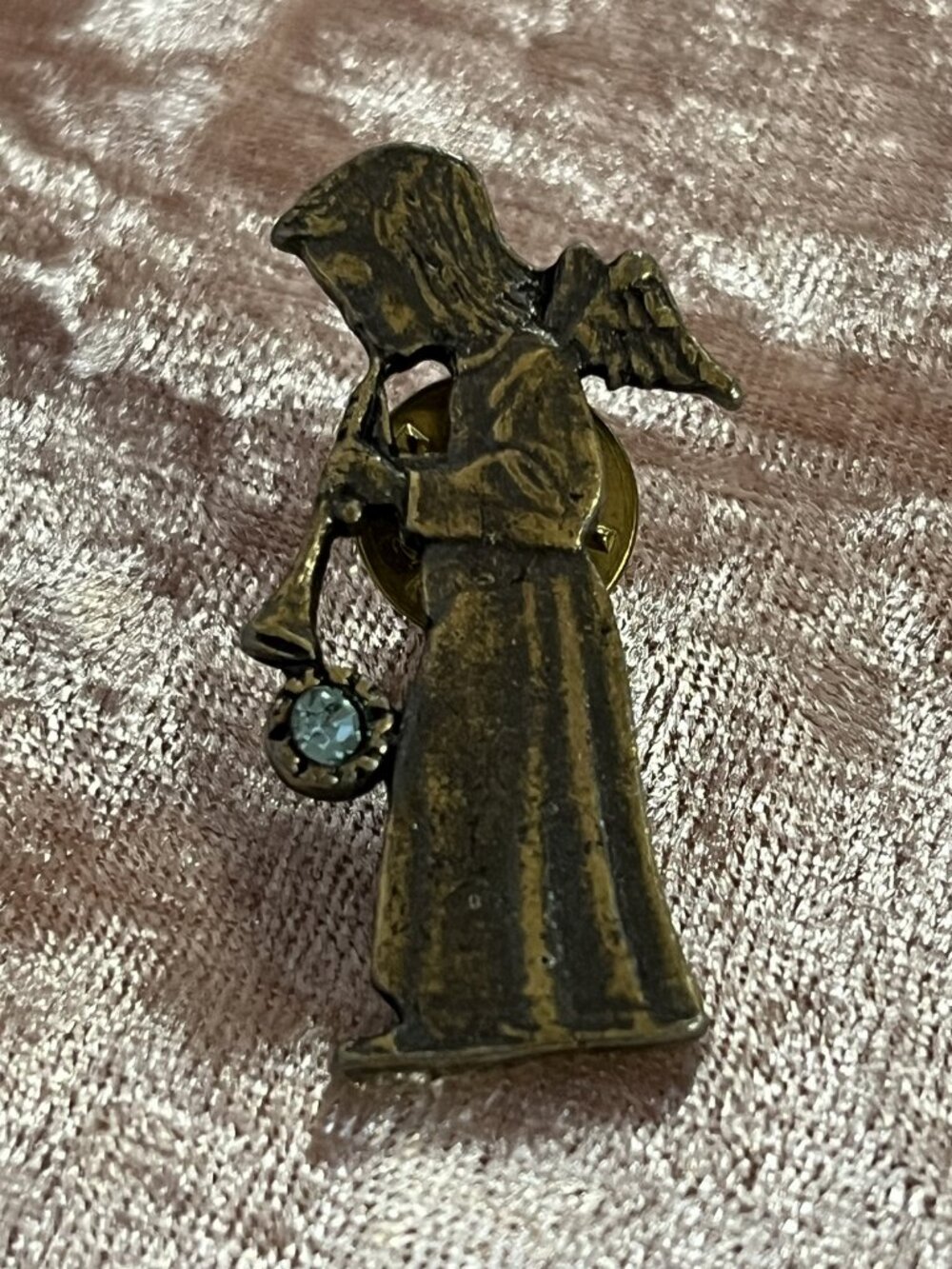 Unbranded Size OSCM Vintage Brass Victorian Lady Brooch Pin with Blue Stone Acce